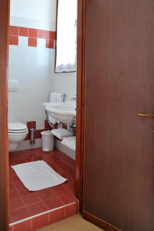 Hotel Reno Lido di Jesolo Eksteriør bilde